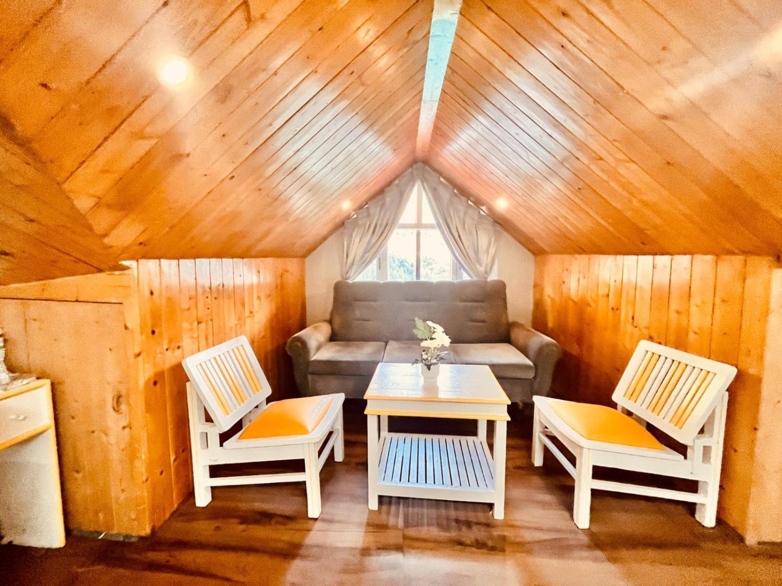 Hadimba Hill View By Hadimba Palace, Manali - Premium Room ! Family Hotel ! Parking ! Near Hadimba Temple Exteriör bild