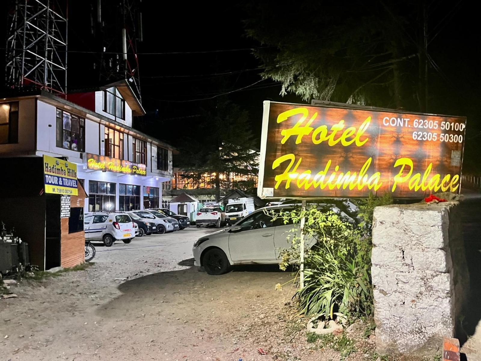 Hadimba Hill View By Hadimba Palace, Manali - Premium Room ! Family Hotel ! Parking ! Near Hadimba Temple Exteriör bild